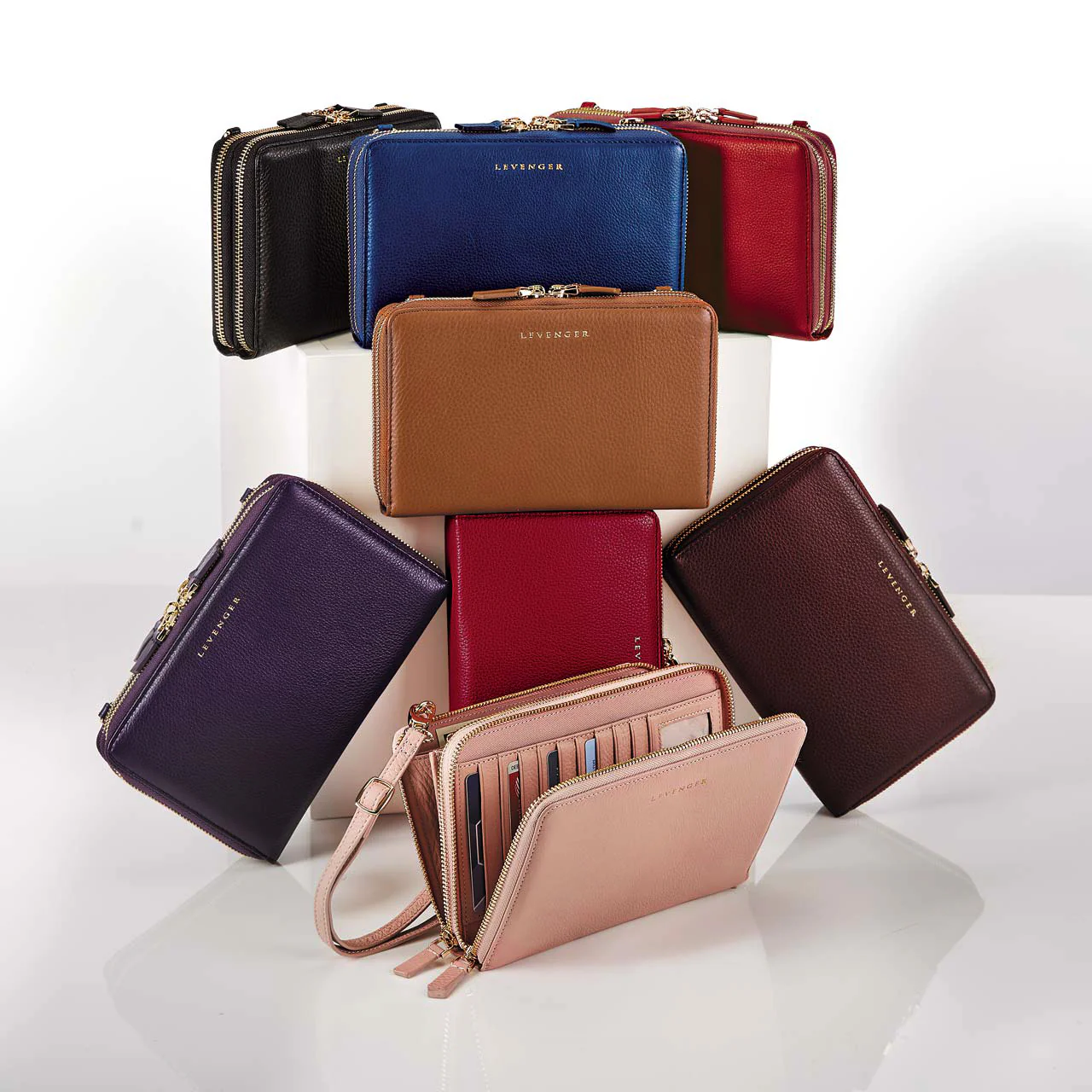 Carrie Convertible Clutch - Image 5
