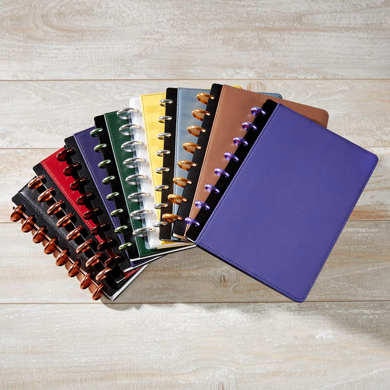 Circa Leather Discbound Notebook - Image 8