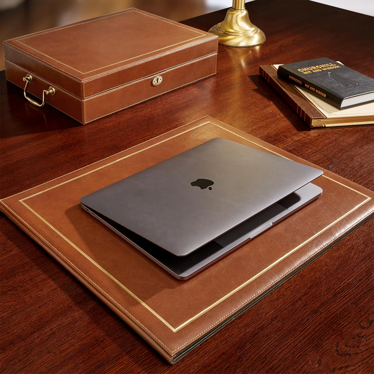 Minister's Dispatch Desk Pad - Image 3