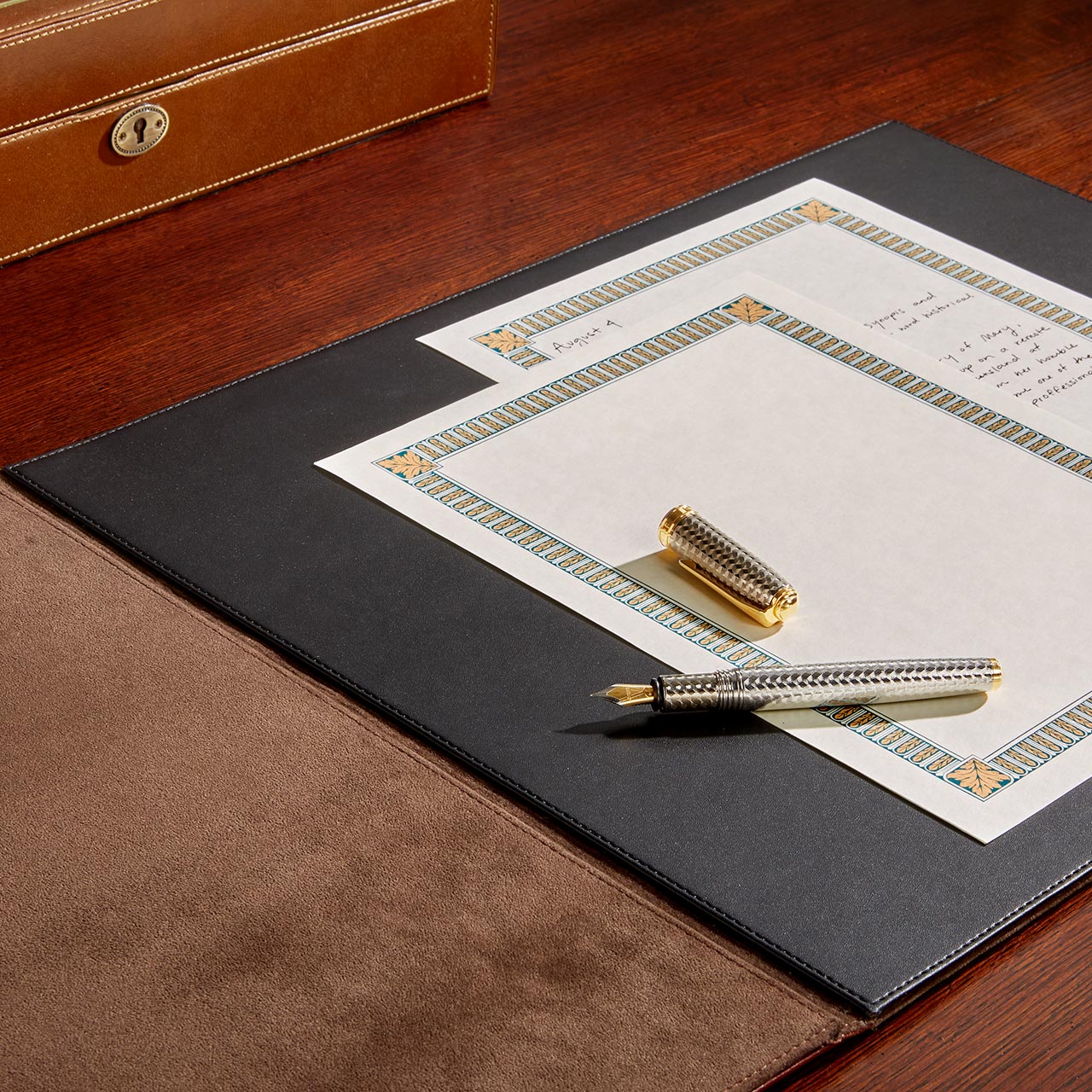 Minister's Dispatch Desk Pad - Image 4
