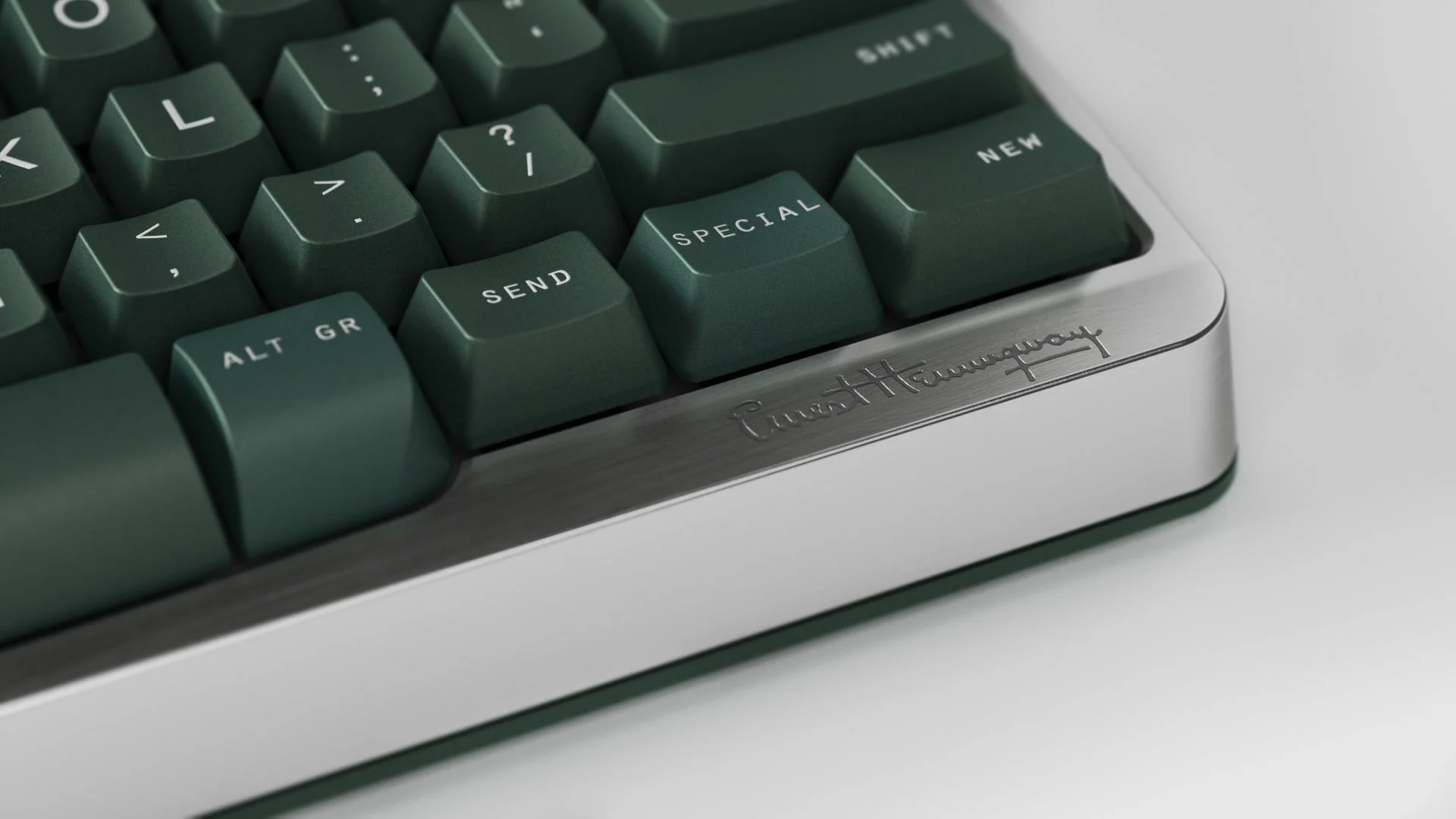Ernest Hemingway Freewrite Signature Edition - Image 9
