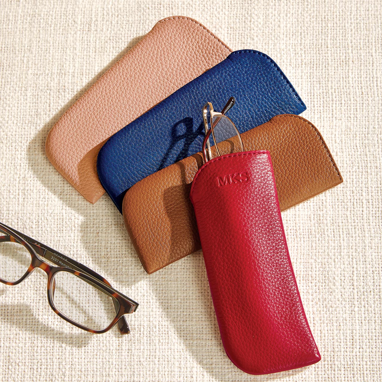 Eyelet Readers' Slip - Image 2