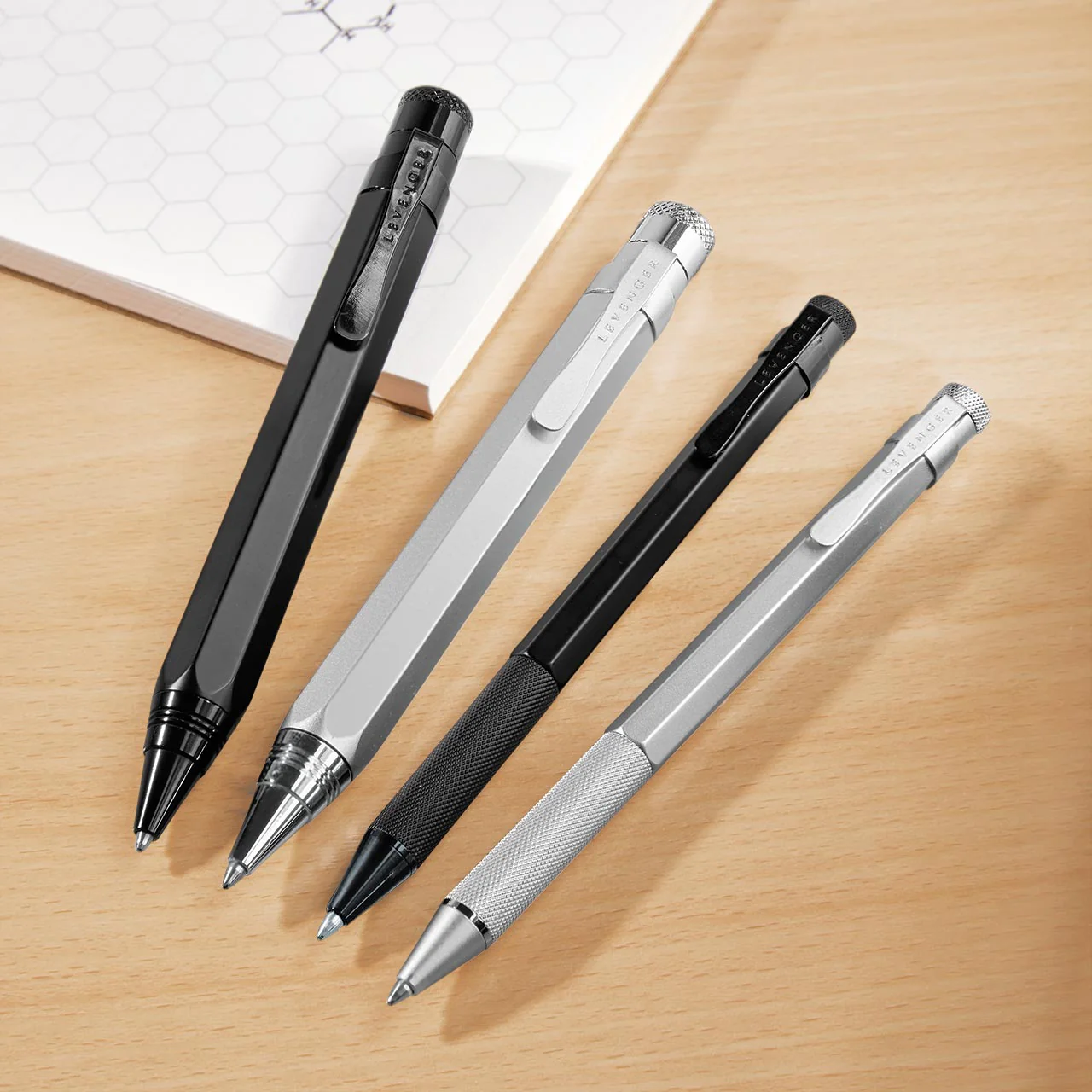 L-Tech Infinity Easy Flow Ballpoint Pen - Image 4
