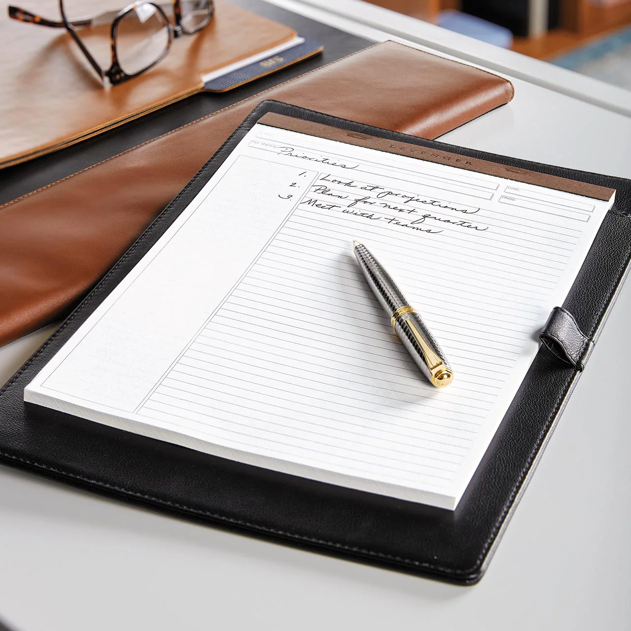 Leather Freeleaf Pad Backer - Image 9