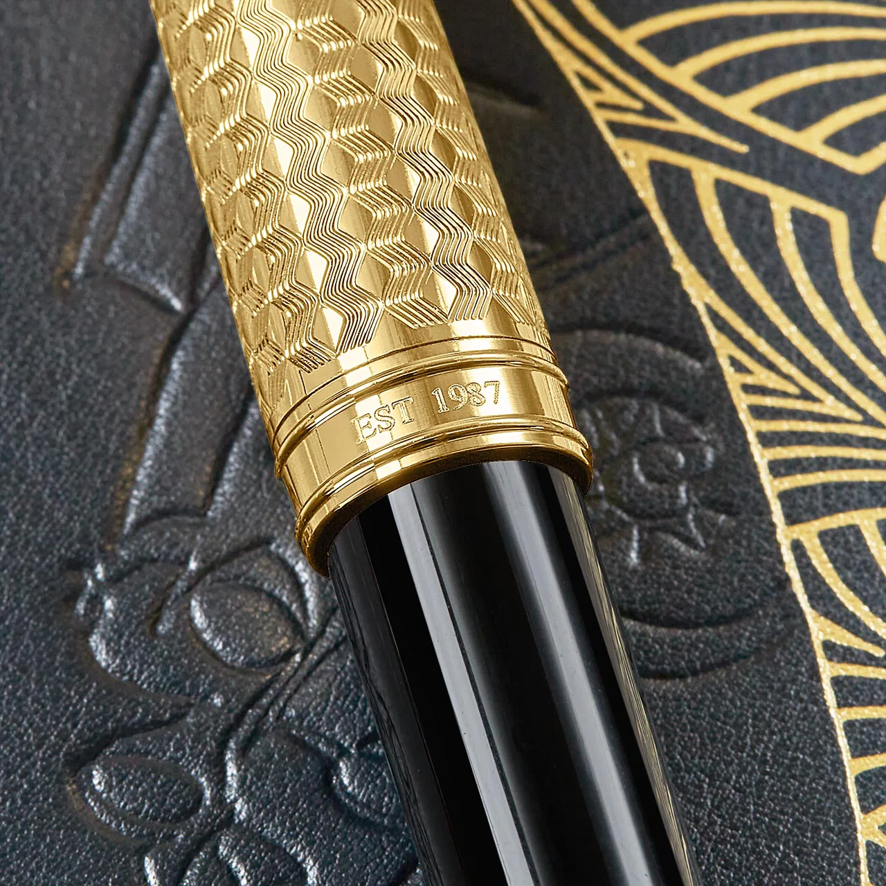 Levenger Great Gatsby Fountain Pen - Image 4