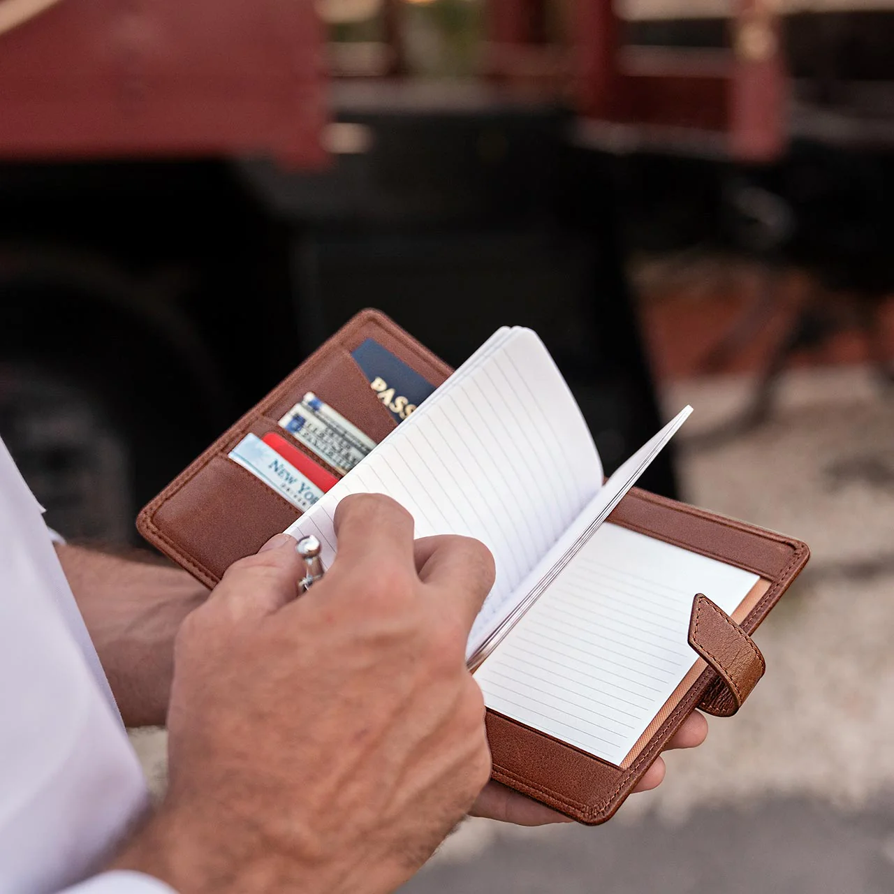 Montana True Notes Leather Folio - Image 7