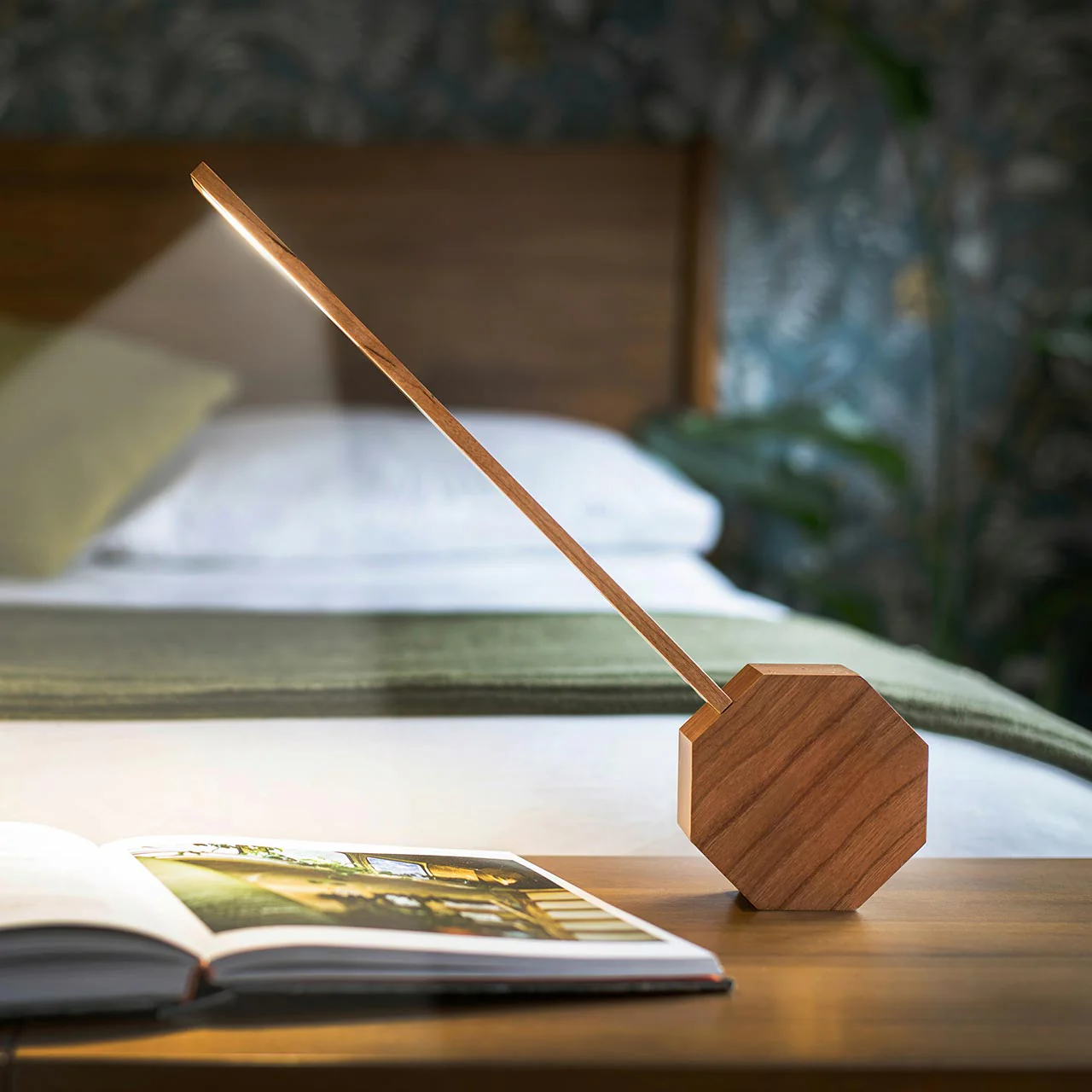 Octagon One Plus Portable Desk Light and Alarm Clock - Image 2