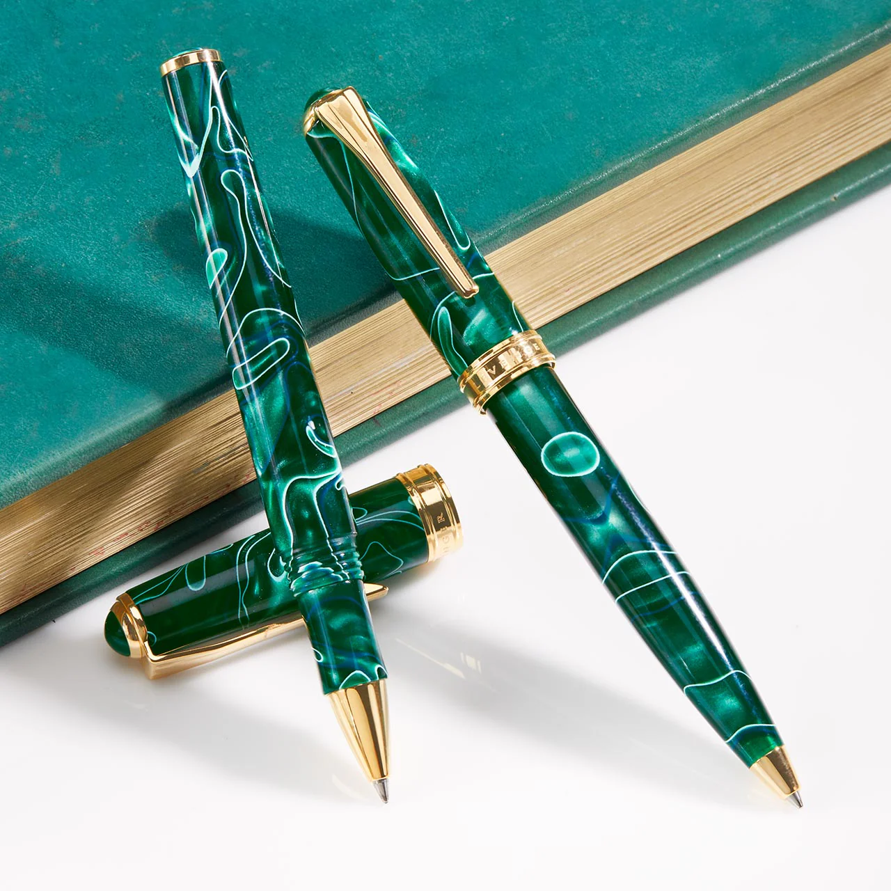 True Writer Classic Malachite Pen - Image 2